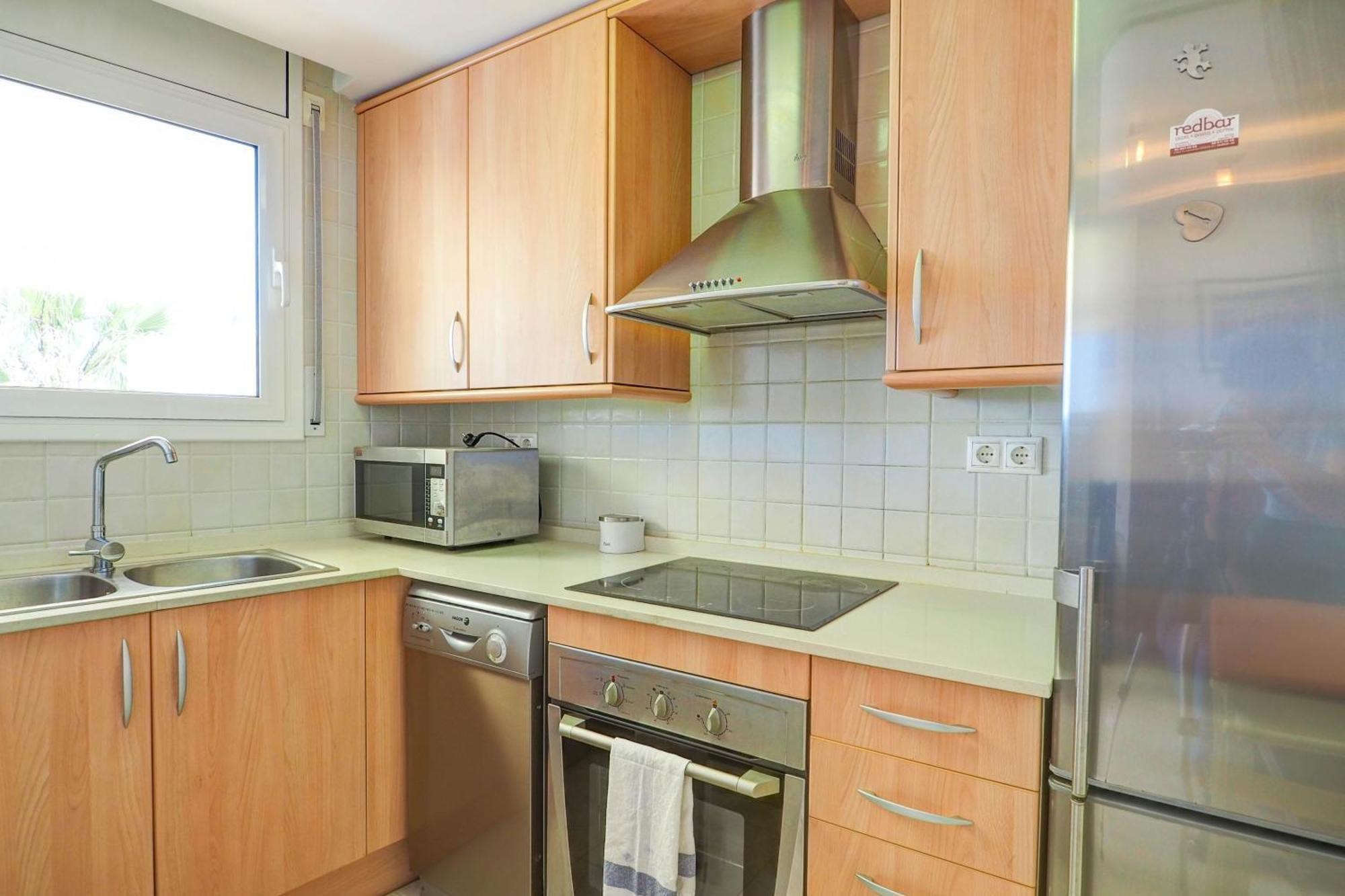 Portman Duplex By Hello Homes Ситжес Екстериор снимка
